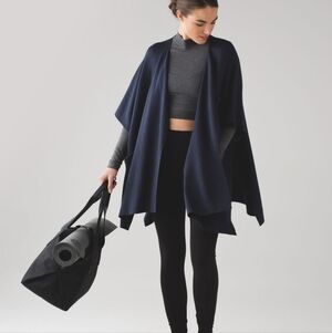 Lululemon Open Cardigan Sweater Asana Wrap Navy Blue Women's OS One Size Pockets